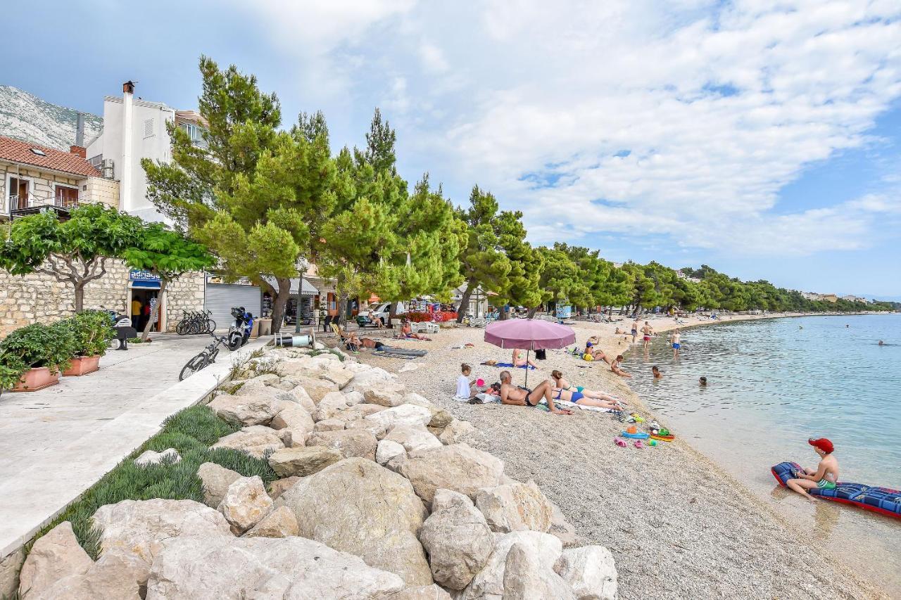 Apartments Zorica Tučepi エクステリア 写真