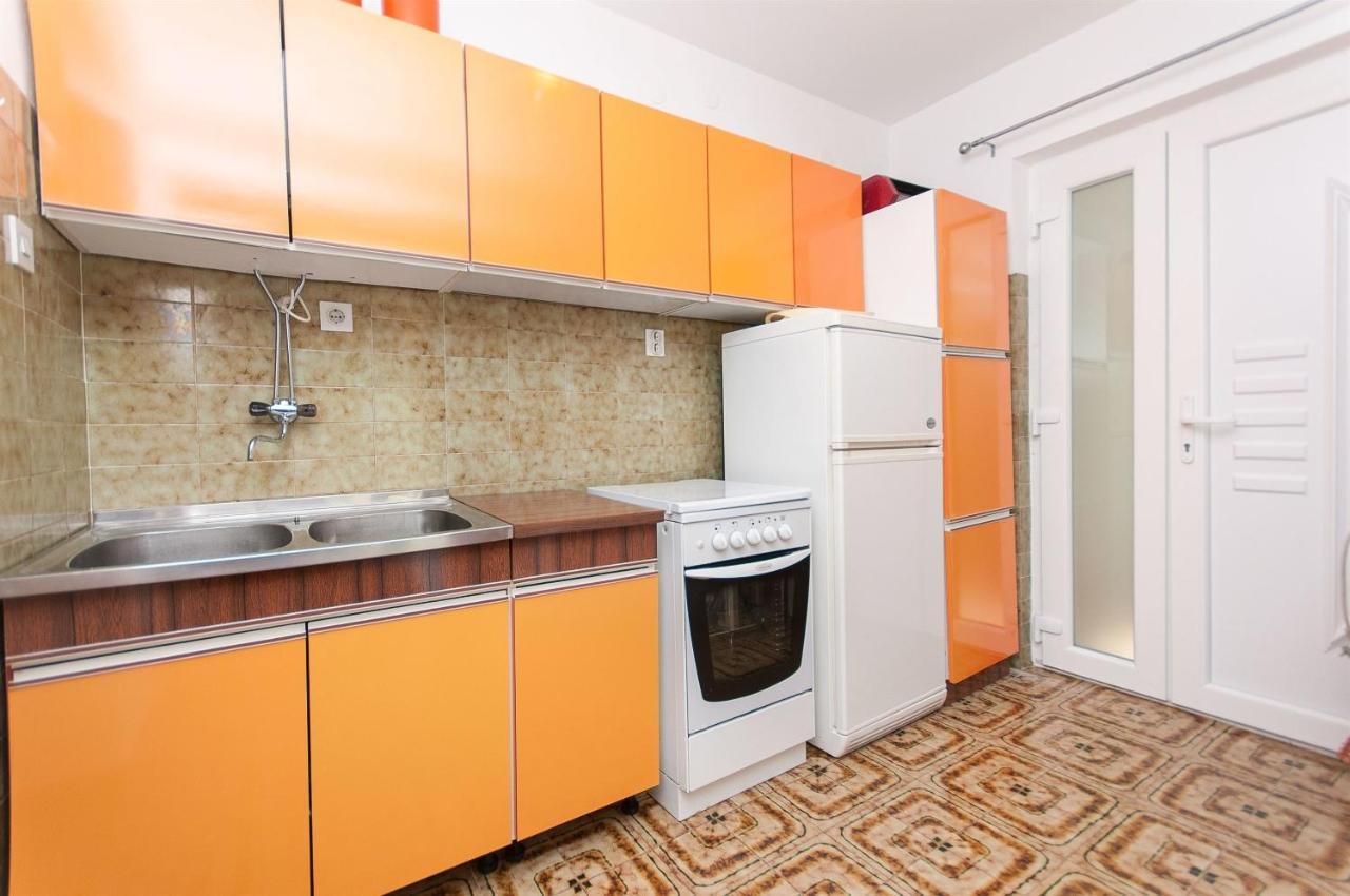 Apartments Zorica Tučepi エクステリア 写真